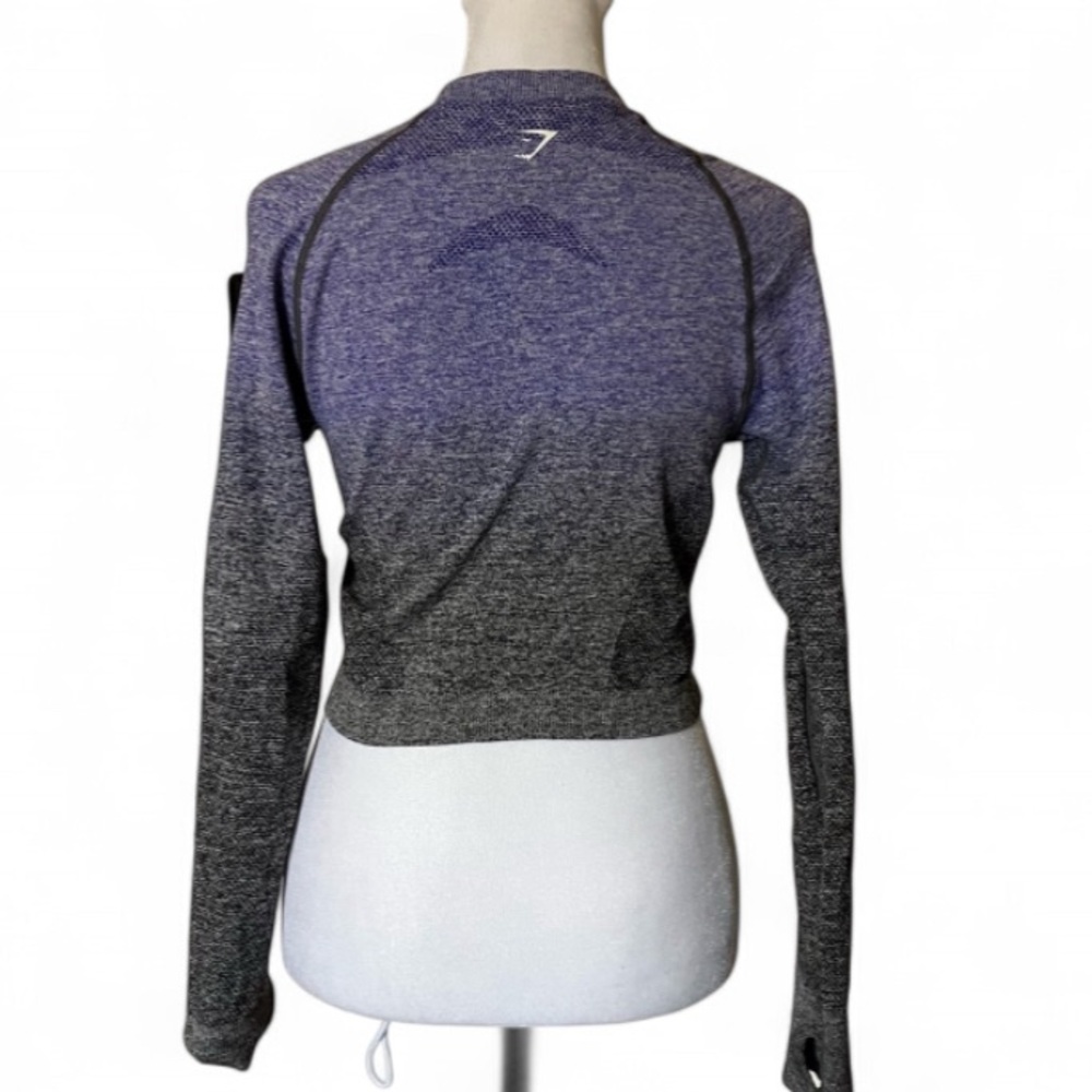 GymShark Purple/Gray Ombre Long Sleeve Crewneck Cropped Athletic Top size Medium - Picture 3 of 7
